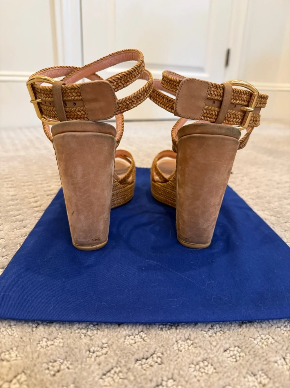 Stuart Weitzman Braided Wedge Platform Sandals in Tan Size 10 - Picture 4 of 10